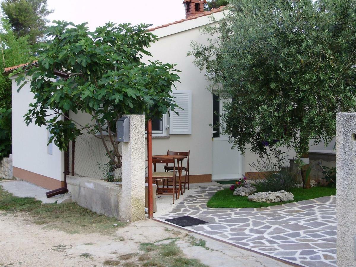 Leca- Small House Medulin Exterior foto